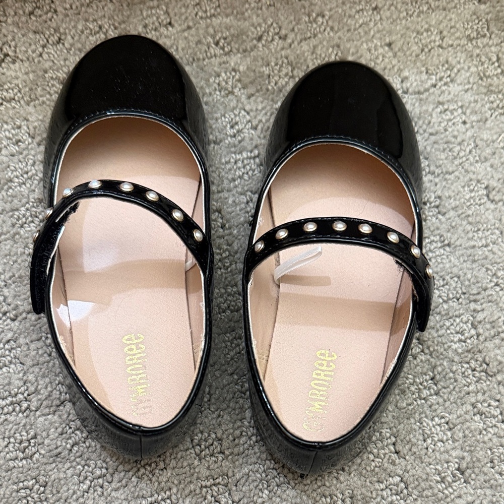 Gymboree Girls' Black Patent Mary Jane Shoes with Pearl-Accent Strap